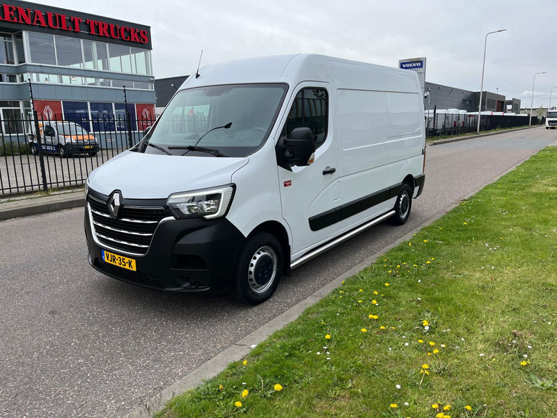 Renault Master 180.35 Red Edition L2 H2, 180pk, Airco, Nav, Camera - Furgon: foto 1 Renault Master 180.35 Red Edition L2 H2, 180pk, Airco, Nav, Camera - Furgon: foto 1