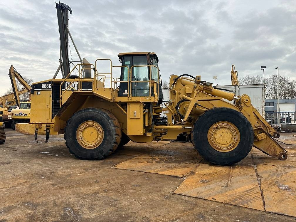 CAT 988 G - Fadrom me goma: foto 1 CAT 988 G - Fadrom me goma: foto 1