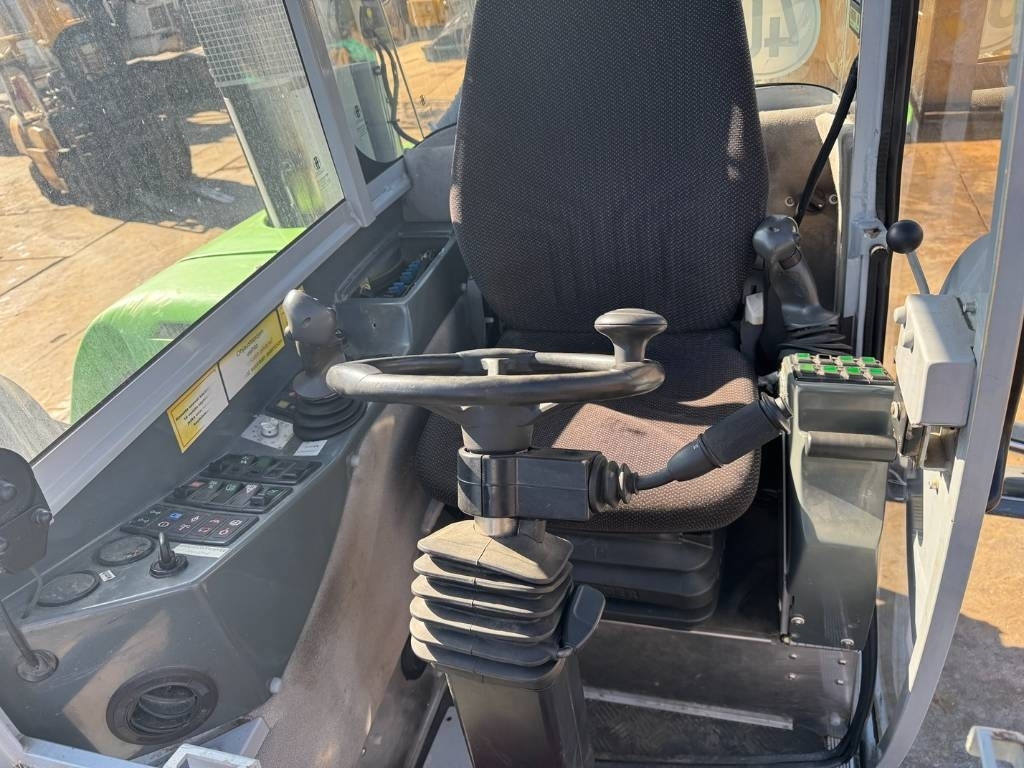 Ekskavator me goma Hansa APZ 531 ( 40 KMH ): foto 15