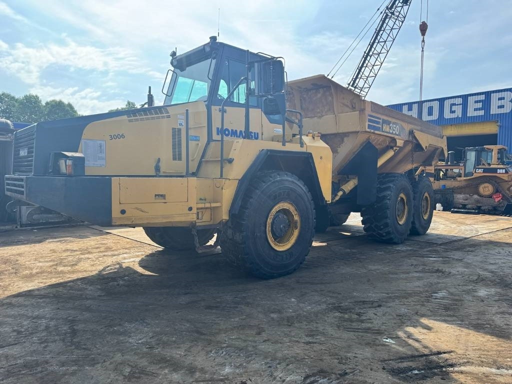 Komatsu HM 350-2 - Shkarkues teleskopik: foto 2 Komatsu HM 350-2 - Shkarkues teleskopik: foto 2