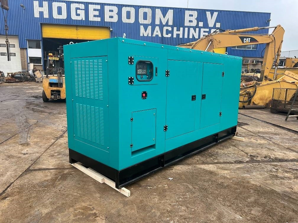 Ricardo 400KVA 320KW SILENT 3 PHASE GENERATOR 50HZ 400V NE - Set gjeneratori: foto 1 Ricardo 400KVA 320KW SILENT 3 PHASE GENERATOR 50HZ 400V NE - Set gjeneratori: foto 1