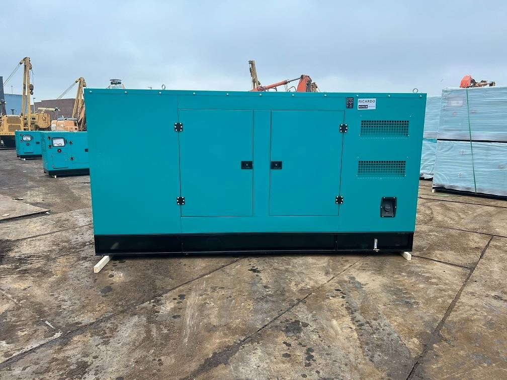 Ricardo 400KVA 320KW SILENT 3 PHASE GENERATOR 50HZ 400V NE - Set gjeneratori: foto 5 Ricardo 400KVA 320KW SILENT 3 PHASE GENERATOR 50HZ 400V NE - Set gjeneratori: foto 5