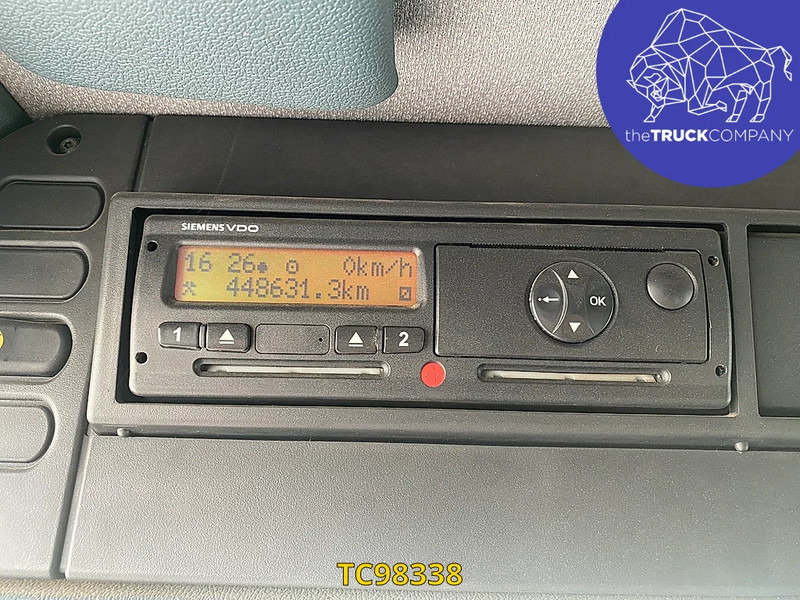 DAF CF 85 340 - Transportjer kontejnerësh/ Kamion me karroceri të çmontueshme: foto 4 DAF CF 85 340 - Transportjer kontejnerësh/ Kamion me karroceri të çmontueshme: foto 4