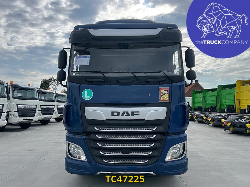DAF XF Euro6 480 - Transportjer kontejnerësh/ Kamion me karroceri të çmontueshme: foto 2 DAF XF Euro6 480 - Transportjer kontejnerësh/ Kamion me karroceri të çmontueshme: foto 2