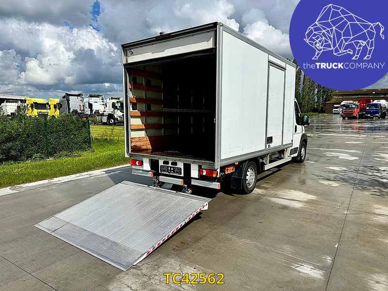 Fiat Ducato meubelbak + lift 3.0D automaat - Kamioncine me kontinier: foto 3 Fiat Ducato meubelbak + lift 3.0D automaat - Kamioncine me kontinier: foto 3