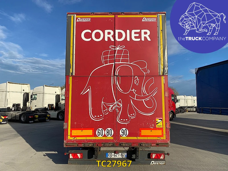 Fruehauf - Rimorkio me tendë: foto 3 Fruehauf - Rimorkio me tendë: foto 3