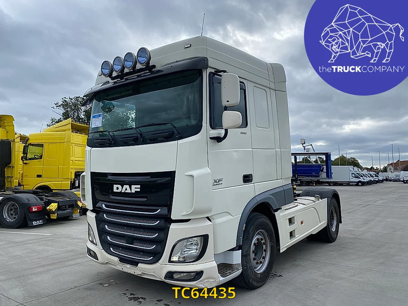 DAF XF 105 460 - Gjysmë-kamion: foto 1 DAF XF 105 460 - Gjysmë-kamion: foto 1