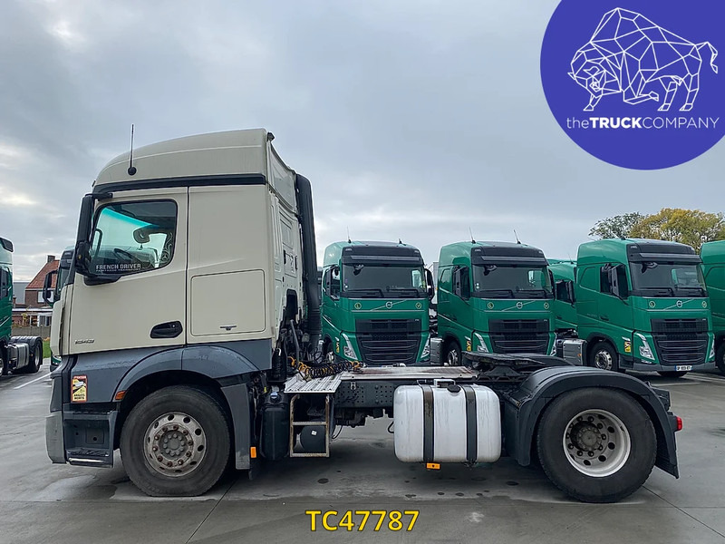 Mercedes-Benz Actros 1843 - Gjysmë-kamion: foto 2 Mercedes-Benz Actros 1843 - Gjysmë-kamion: foto 2