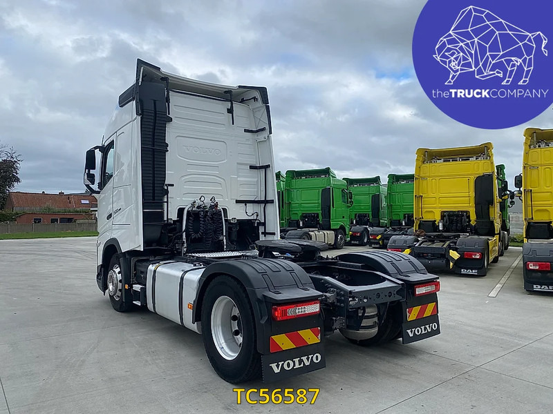 Volvo FH 500 - Gjysmë-kamion: foto 3 Volvo FH 500 - Gjysmë-kamion: foto 3