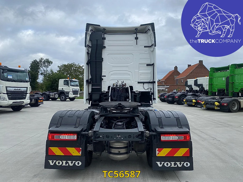 Volvo FH 500 - Gjysmë-kamion: foto 4 Volvo FH 500 - Gjysmë-kamion: foto 4