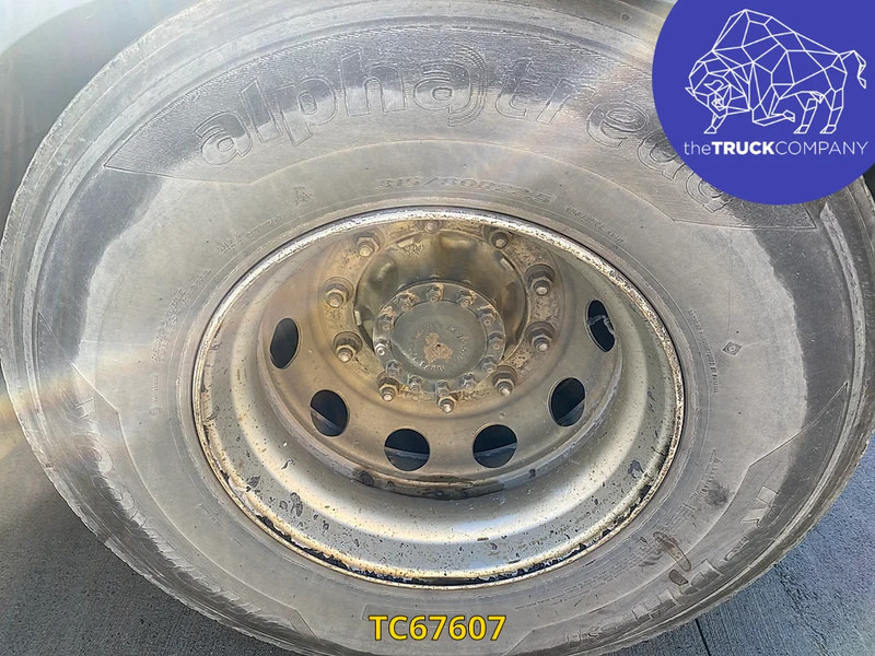 Gjysmë-kamion Volvo FMX 450: foto 19