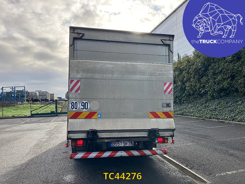 Iveco EuroCargo 100 E15 - Kamion vagonetë: foto 3 Iveco EuroCargo 100 E15 - Kamion vagonetë: foto 3