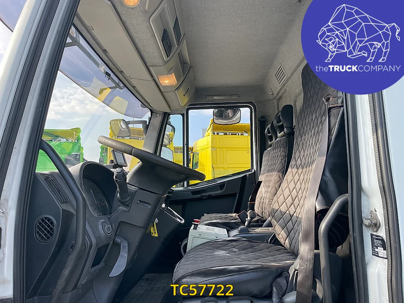 Iveco EuroCargo 120 EL20 - Kamion mbeturinash: foto 5 Iveco EuroCargo 120 EL20 - Kamion mbeturinash: foto 5