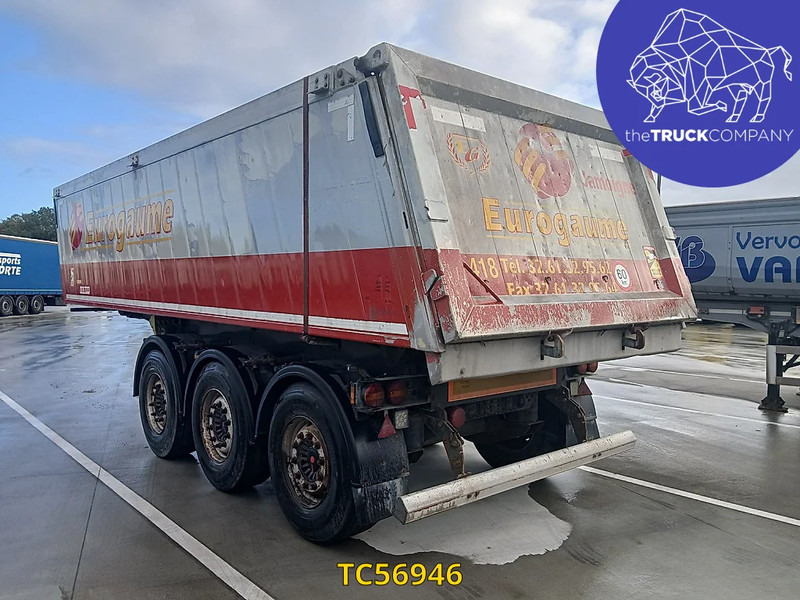 Kempf - Gjysmë rimorkio vetëshkarkuese: foto 4 Kempf - Gjysmë rimorkio vetëshkarkuese: foto 4