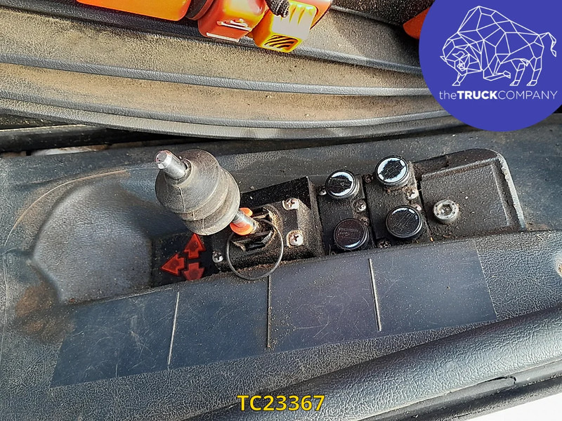 Mercedes-Benz Atego 1217 - Transportjer kontejnerësh/ Kamion me karroceri të çmontueshme: foto 3 Mercedes-Benz Atego 1217 - Transportjer kontejnerësh/ Kamion me karroceri të çmontueshme: foto 3