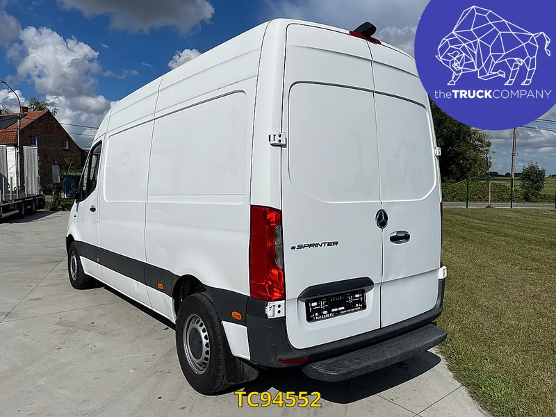 Mercedes-Benz E-Sprinter L2H2 41 kWh - Furgon, Furgon elektrik: foto 3 Mercedes-Benz E-Sprinter L2H2 41 kWh - Furgon, Furgon elektrik: foto 3