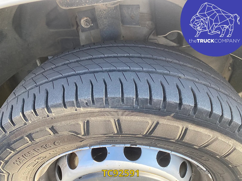 Renault Master 130 - Minibus, Furgon pasagjerësh: foto 4 Renault Master 130 - Minibus, Furgon pasagjerësh: foto 4