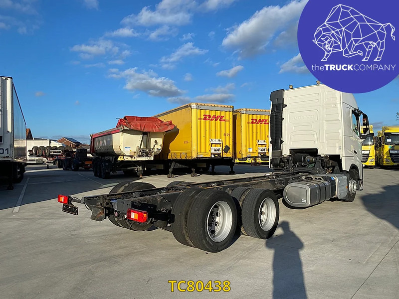 Volvo FH 460 - Kamion kabinë-shasi: foto 4 Volvo FH 460 - Kamion kabinë-shasi: foto 4