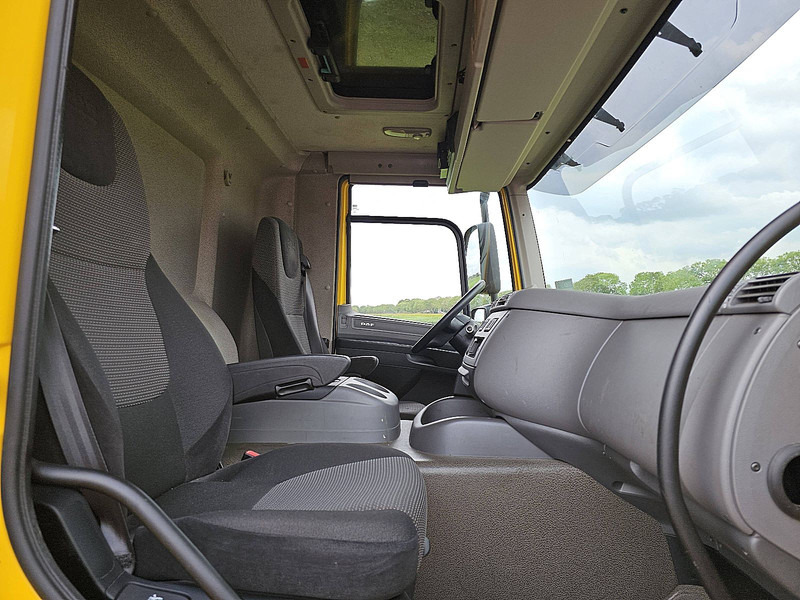 Kamion frigorifer DAF CF 220 CARRIER LIFT DOORS: foto 7