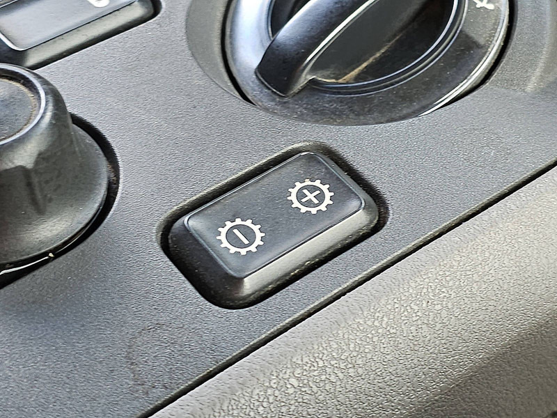 Lizingu i DAF LF 290 16T DAF LF 290 16T: foto 10 Lizingu i DAF LF 290 16T DAF LF 290 16T: foto 10