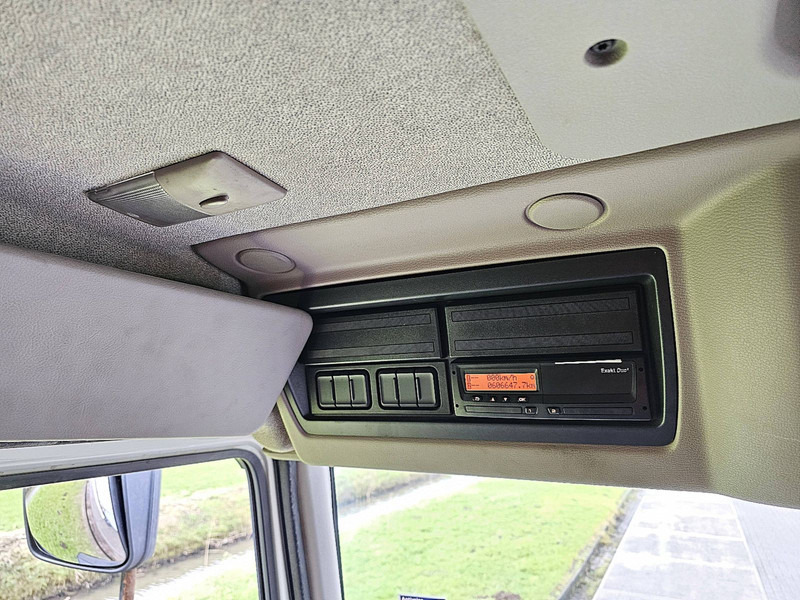 Kamion frigorifer DAF LF 310 19T CARRIER LIFT: foto 10 Kamion frigorifer DAF LF 310 19T CARRIER LIFT: foto 10