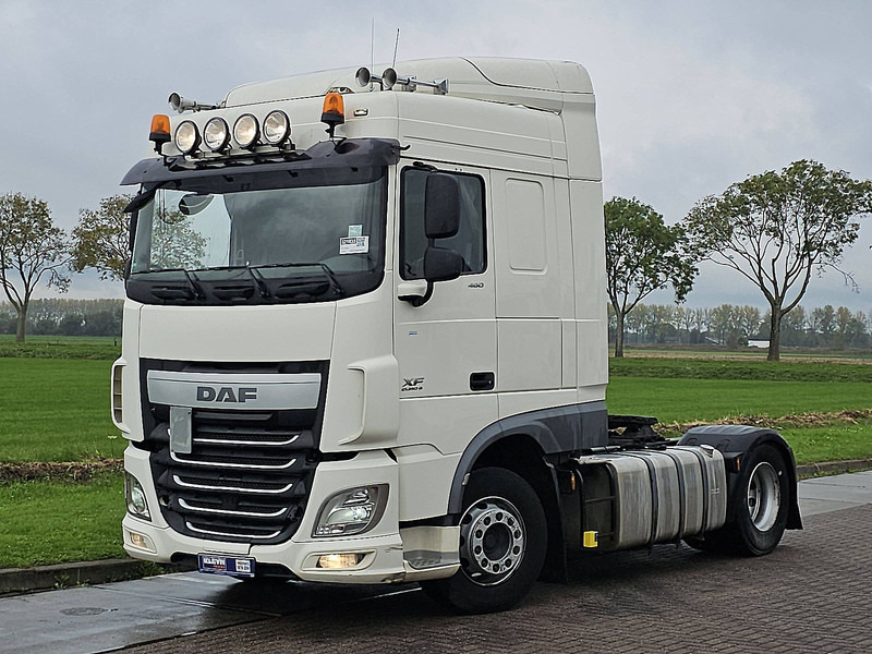 DAF XF 460 - Gjysmë-kamion: foto 2 DAF XF 460 - Gjysmë-kamion: foto 2