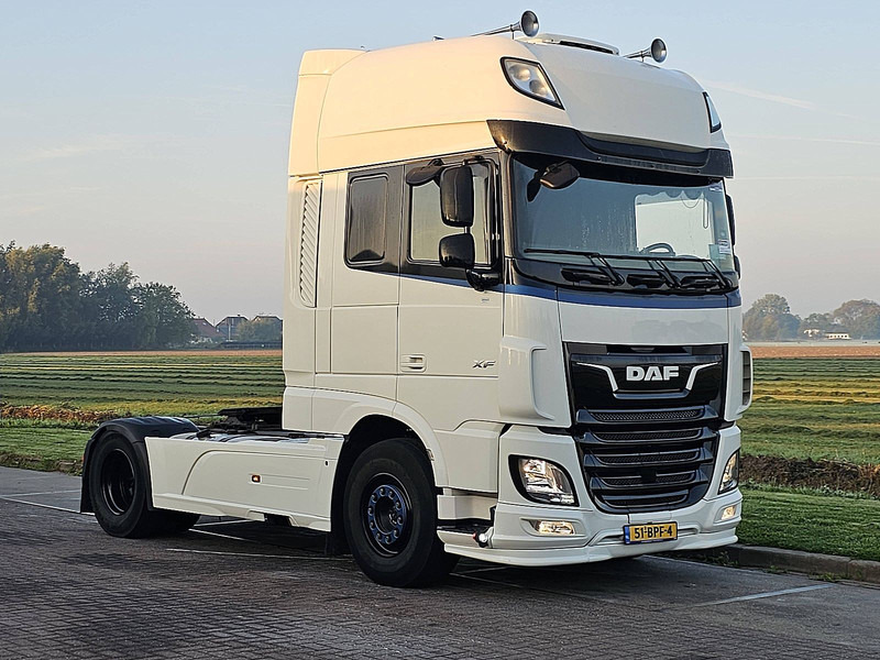 DAF XF 480 SSC SKIRTS NIGHT A/C - Gjysmë-kamion: foto 5 DAF XF 480 SSC SKIRTS NIGHT A/C - Gjysmë-kamion: foto 5