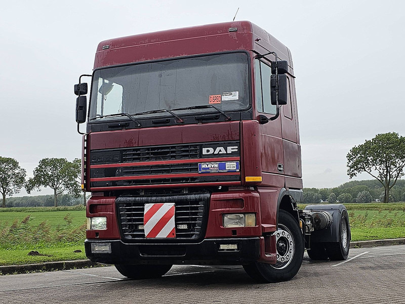 DAF XF 95.380 SPACECAB EURO 2 - Gjysmë-kamion: foto 1 DAF XF 95.380 SPACECAB EURO 2 - Gjysmë-kamion: foto 1
