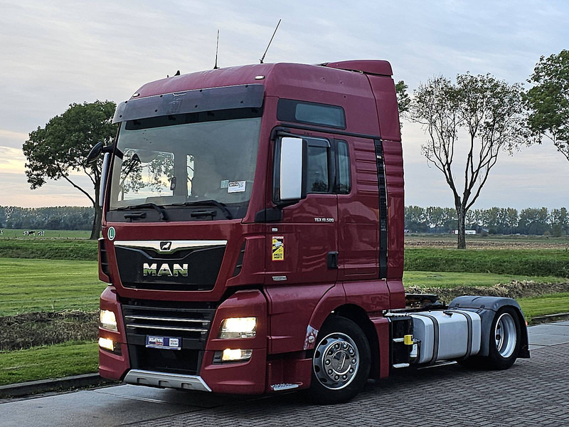 MAN 18.460 TGX - Gjysmë-kamion: foto 2 MAN 18.460 TGX - Gjysmë-kamion: foto 2