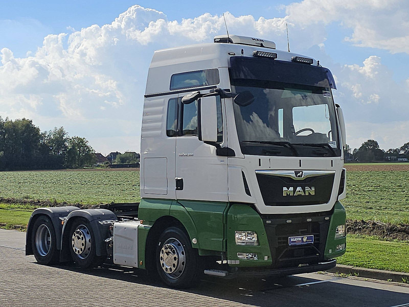 MAN 26.500 TGX XXL 6X2/4 INTARDER - Gjysmë-kamion: foto 5 MAN 26.500 TGX XXL 6X2/4 INTARDER - Gjysmë-kamion: foto 5