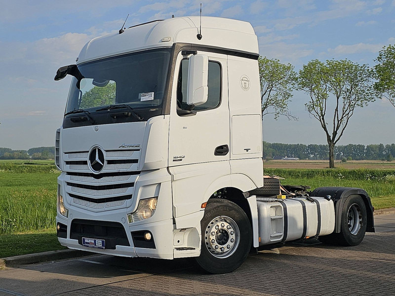 Mercedes-Benz ACTROS 1842 LS STEAMSPACE 2X TANK - Gjysmë-kamion: foto 2 Mercedes-Benz ACTROS 1842 LS STEAMSPACE 2X TANK - Gjysmë-kamion: foto 2