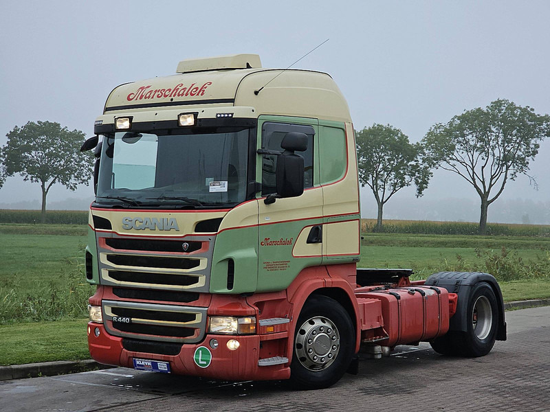 Scania R440 - Gjysmë-kamion: foto 2 Scania R440 - Gjysmë-kamion: foto 2