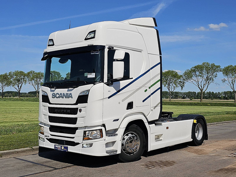 Scania R460 SUPER 2X TANK RETAR. - Gjysmë-kamion: foto 2 Scania R460 SUPER 2X TANK RETAR. - Gjysmë-kamion: foto 2