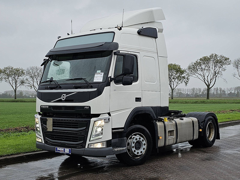 Volvo FM 460 GLOBETROTTER ADR - Gjysmë-kamion: foto 2 Volvo FM 460 GLOBETROTTER ADR - Gjysmë-kamion: foto 2