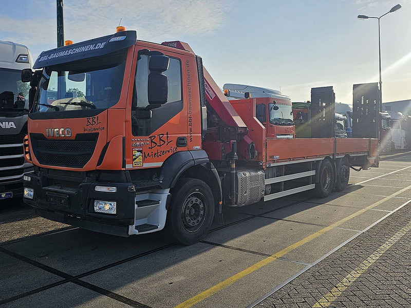 Iveco AD260S46 STRALIS MACHNINE TR. + CRANE - Autotransportues, Kamion me vinç: foto 1 Iveco AD260S46 STRALIS MACHNINE TR. + CRANE - Autotransportues, Kamion me vinç: foto 1