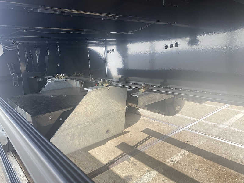 Gjysmë rimorkio me vagonetë të mbyllur KLEYN TRAILERS TFSH 18 KOFFER: foto 9