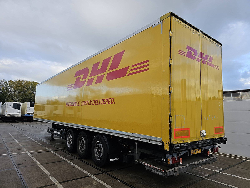 Kögel SKH24 LIFT AXLE TAILLIFT - Gjysmë rimorkio me vagonetë të mbyllur: foto 5 Kögel SKH24 LIFT AXLE TAILLIFT - Gjysmë rimorkio me vagonetë të mbyllur: foto 5