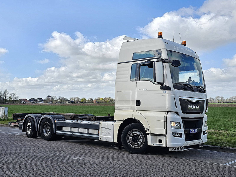 MAN 26.440 TGX XXL 6X2-4 STEER AXLE - Transportjer kontejnerësh/ Kamion me karroceri të çmontueshme: foto 5 MAN 26.440 TGX XXL 6X2-4 STEER AXLE - Transportjer kontejnerësh/ Kamion me karroceri të çmontueshme: foto 5