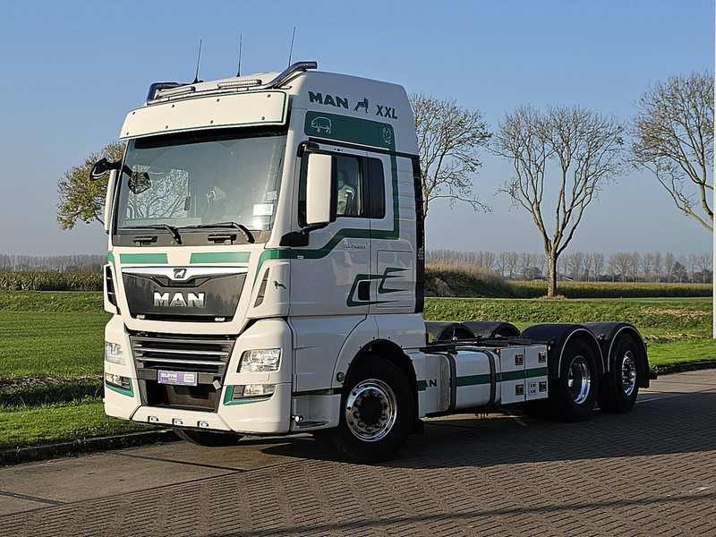 MAN 26.500 TGX XXL 6X2-4 LL WB420 - Kamion kabinë-shasi: foto 2 MAN 26.500 TGX XXL 6X2-4 LL WB420 - Kamion kabinë-shasi: foto 2