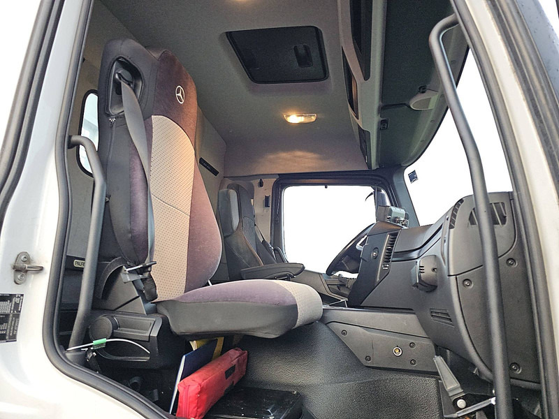 Kamion me karroceri të hapur, Kamion me vinç Mercedes-Benz AROCS 3240 Palfinger PK 27001-E: foto 7
