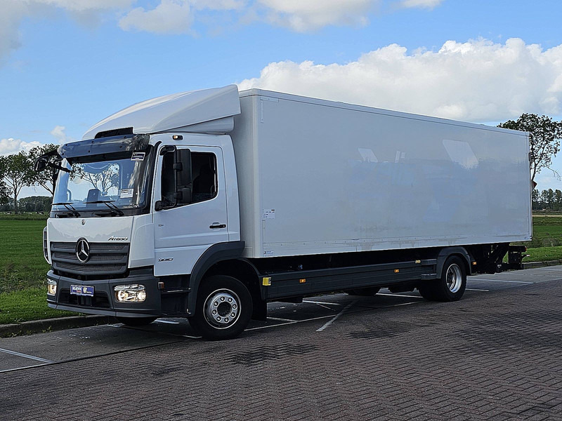 Mercedes-Benz ATEGO 1230 TAILLIFT AIRCO AHK - Kamion vagonetë: foto 2 Mercedes-Benz ATEGO 1230 TAILLIFT AIRCO AHK - Kamion vagonetë: foto 2