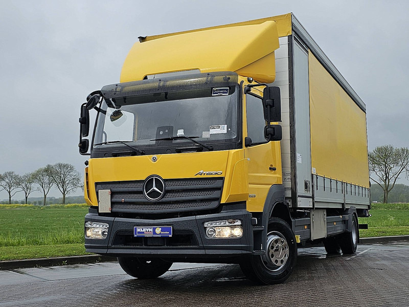Mercedes-Benz ATEGO 1523 2T LIFT AIRCO 16T - Kamion me tendë: foto 1 Mercedes-Benz ATEGO 1523 2T LIFT AIRCO 16T - Kamion me tendë: foto 1