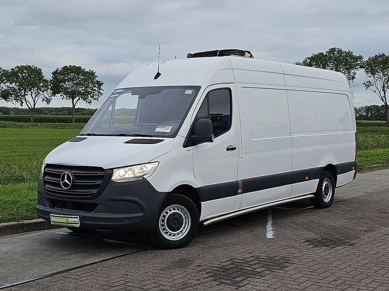 Mercedes-Benz Sprinter 315 FRIGO CARRIER EURO6 - Furgon frigorifer: foto 2 Mercedes-Benz Sprinter 315 FRIGO CARRIER EURO6 - Furgon frigorifer: foto 2