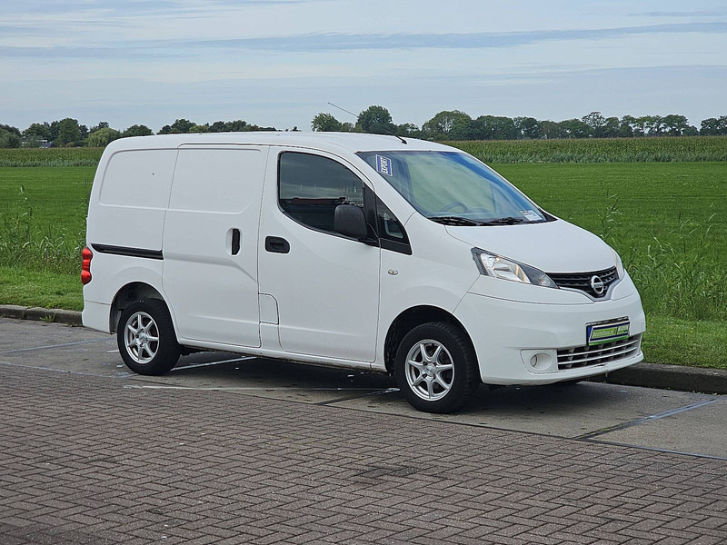 Nissan nv 200 Airco 2x Zijdeur NAP - Furgon i vogël: foto 5 Nissan nv 200 Airco 2x Zijdeur NAP - Furgon i vogël: foto 5