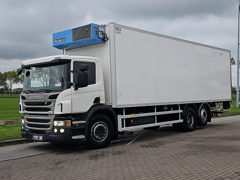 Scania P320 6X2*4 LAMBERET LIFT - Kamion frigorifer: foto 2 Scania P320 6X2*4 LAMBERET LIFT - Kamion frigorifer: foto 2