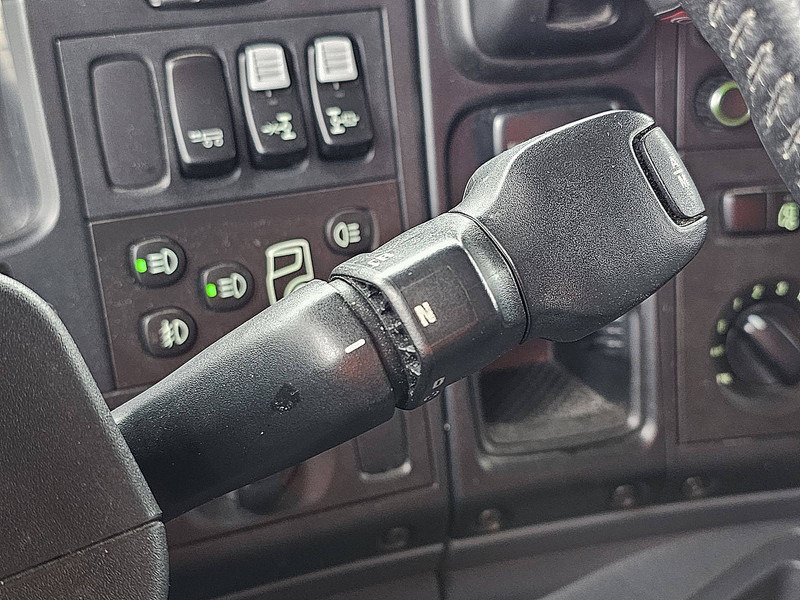 Kamion frigorifer Scania P370 4X4 EXPEDITION TRUCK: foto 12 Kamion frigorifer Scania P370 4X4 EXPEDITION TRUCK: foto 12