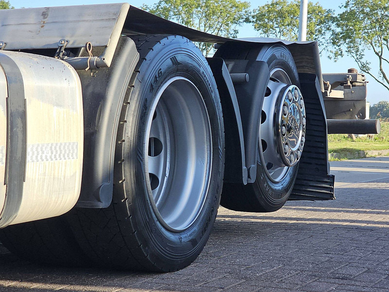 Transportjer kontejnerësh/ Kamion me karroceri të çmontueshme Volvo FH 460 XL XENON WB490: foto 16 Transportjer kontejnerësh/ Kamion me karroceri të çmontueshme Volvo FH 460 XL XENON WB490: foto 16