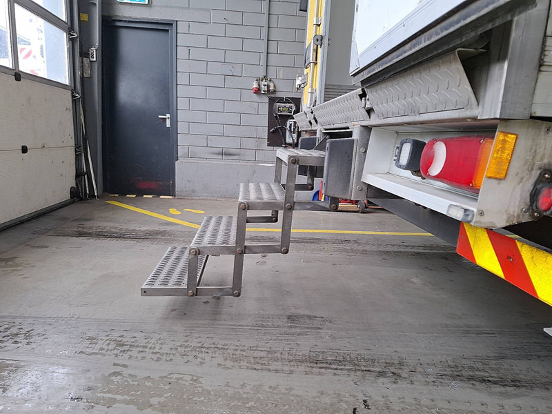 Kamion vagonetë Volvo FL 250.12 AIRCO SIDE DOORS: foto 16 Kamion vagonetë Volvo FL 250.12 AIRCO SIDE DOORS: foto 16