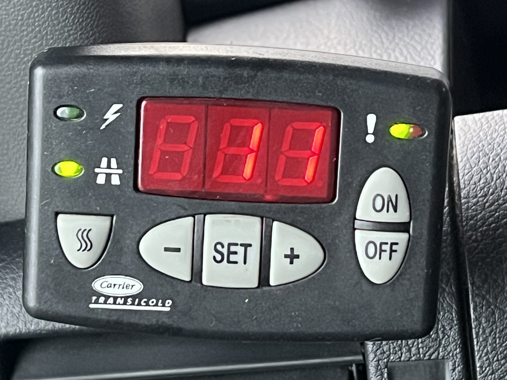 Mercedes-Benz Sprinter 316 CDI 4x4 3,4m CarrierViento Tiefkühl - Furgon frigorifer: foto 2 Mercedes-Benz Sprinter 316 CDI 4x4 3,4m CarrierViento Tiefkühl - Furgon frigorifer: foto 2