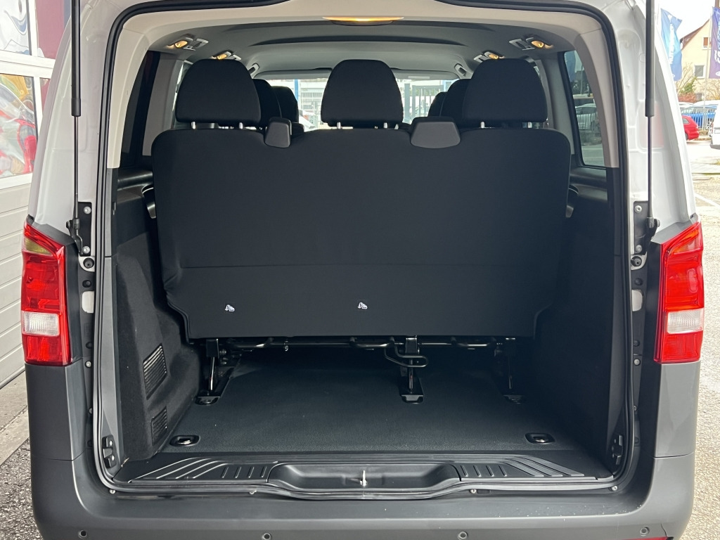 Mercedes-Benz Vito 114 CDI Tourer Pro lang Klima NAVI 9-Sitzer - Makinë me portobagazh: foto 2 Mercedes-Benz Vito 114 CDI Tourer Pro lang Klima NAVI 9-Sitzer - Makinë me portobagazh: foto 2